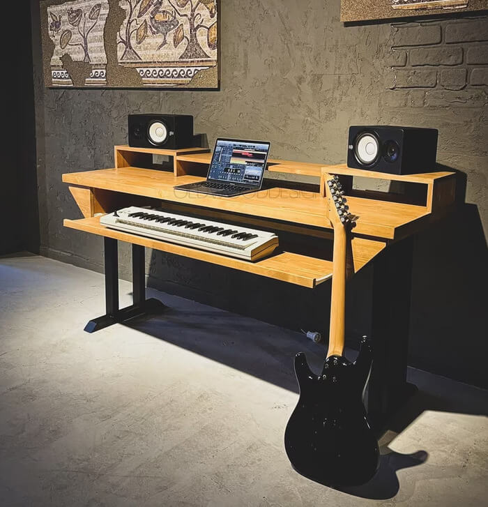 piano keyboard desk